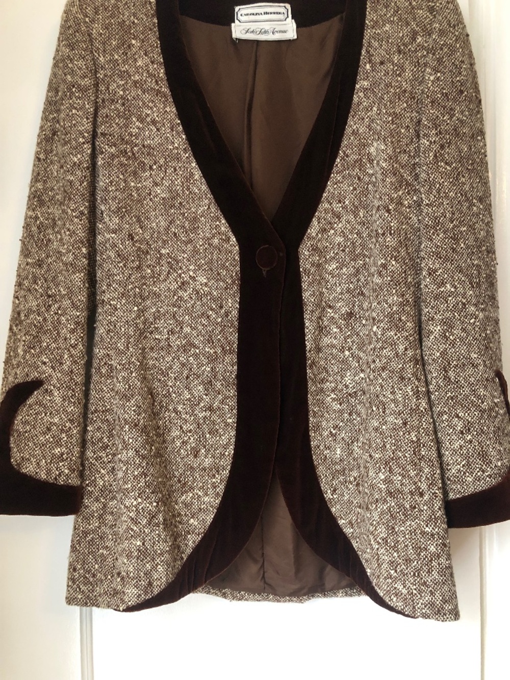 Carolina Herrera Saks 5th Ave brown tweed blazer